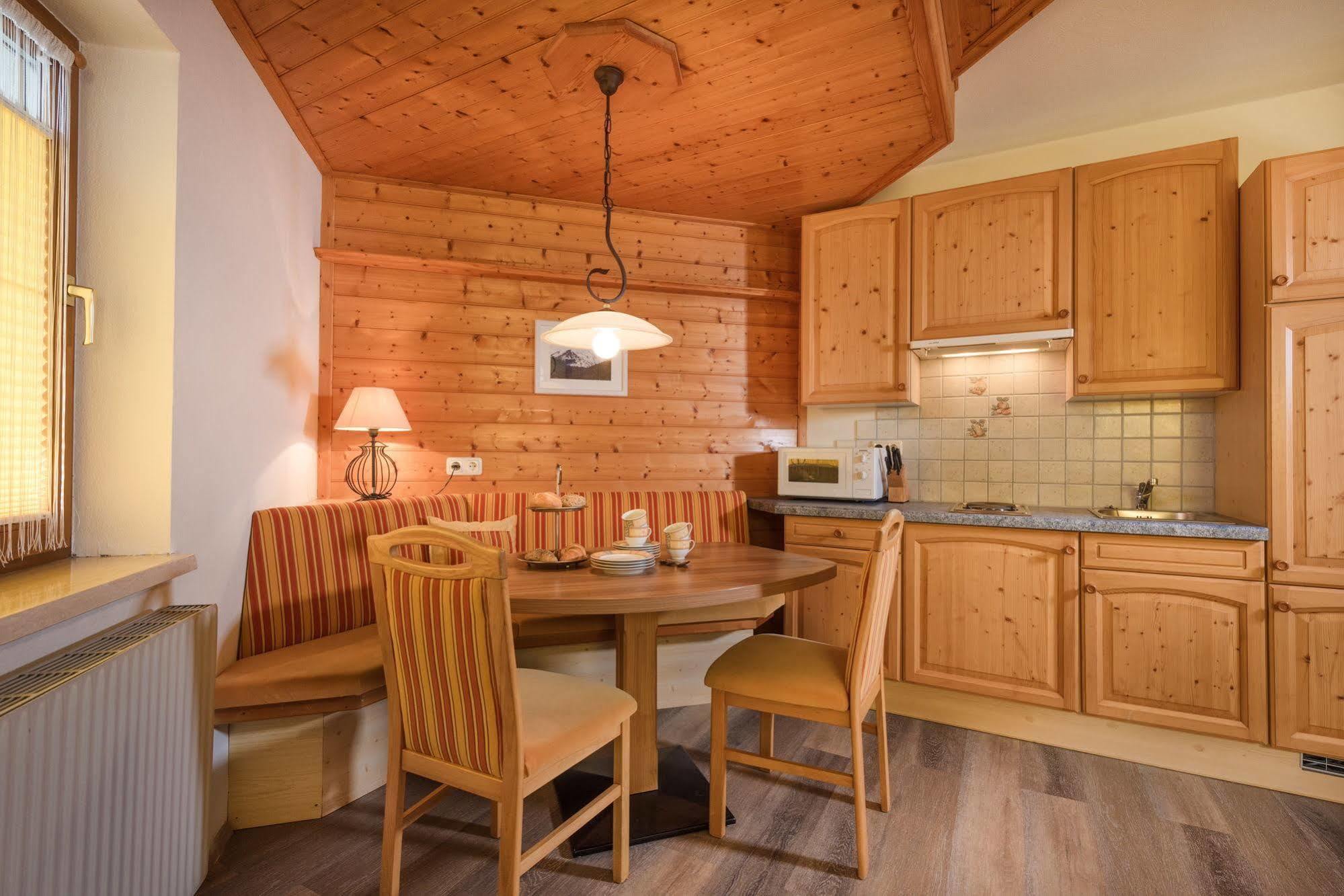 Gaestehaus Gratz - Inklusive Eintritt In Die Alpentherme Dorfgastein Exteriér fotografie
