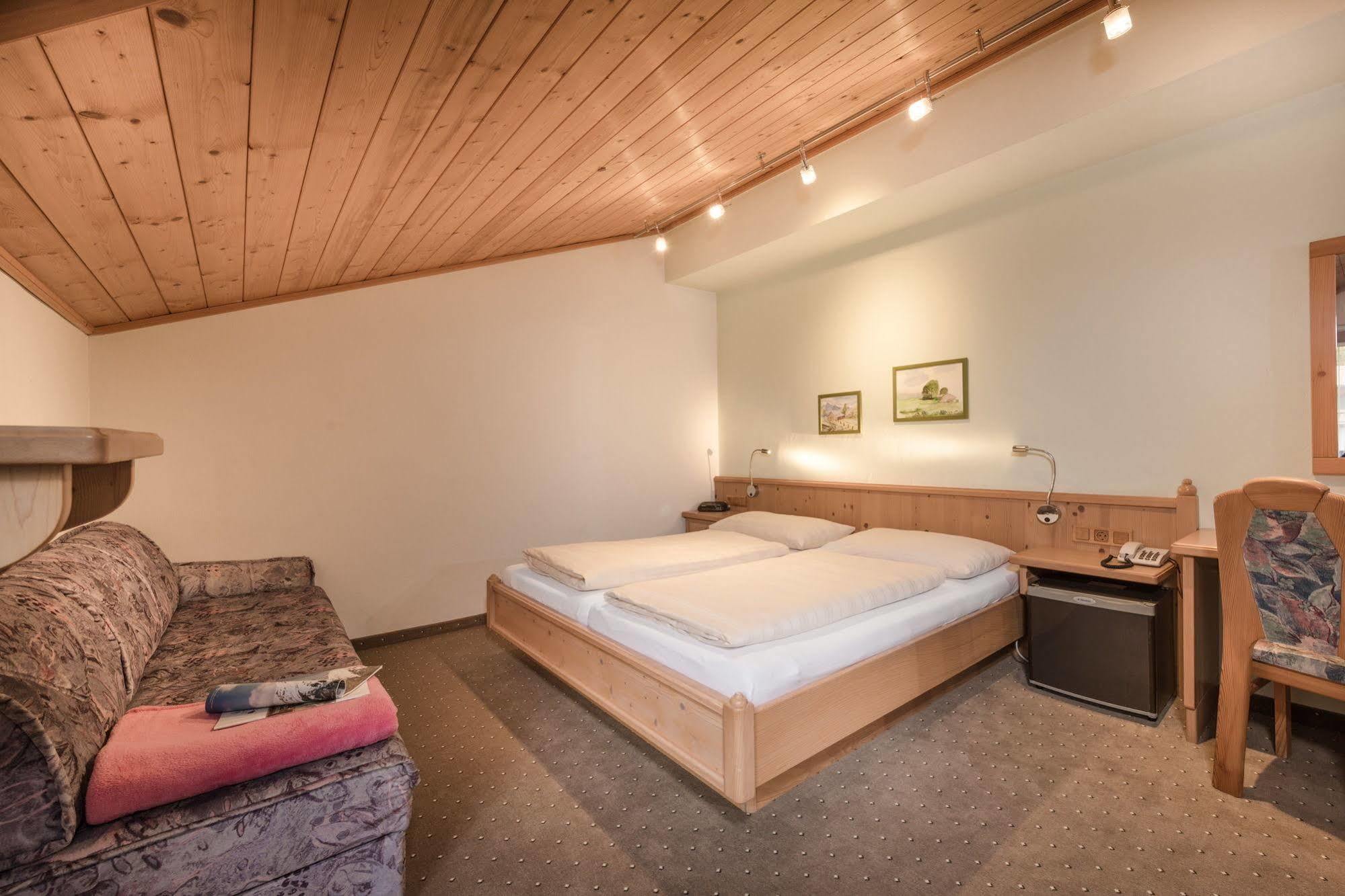 Gaestehaus Gratz - Inklusive Eintritt In Die Alpentherme Dorfgastein Exteriér fotografie